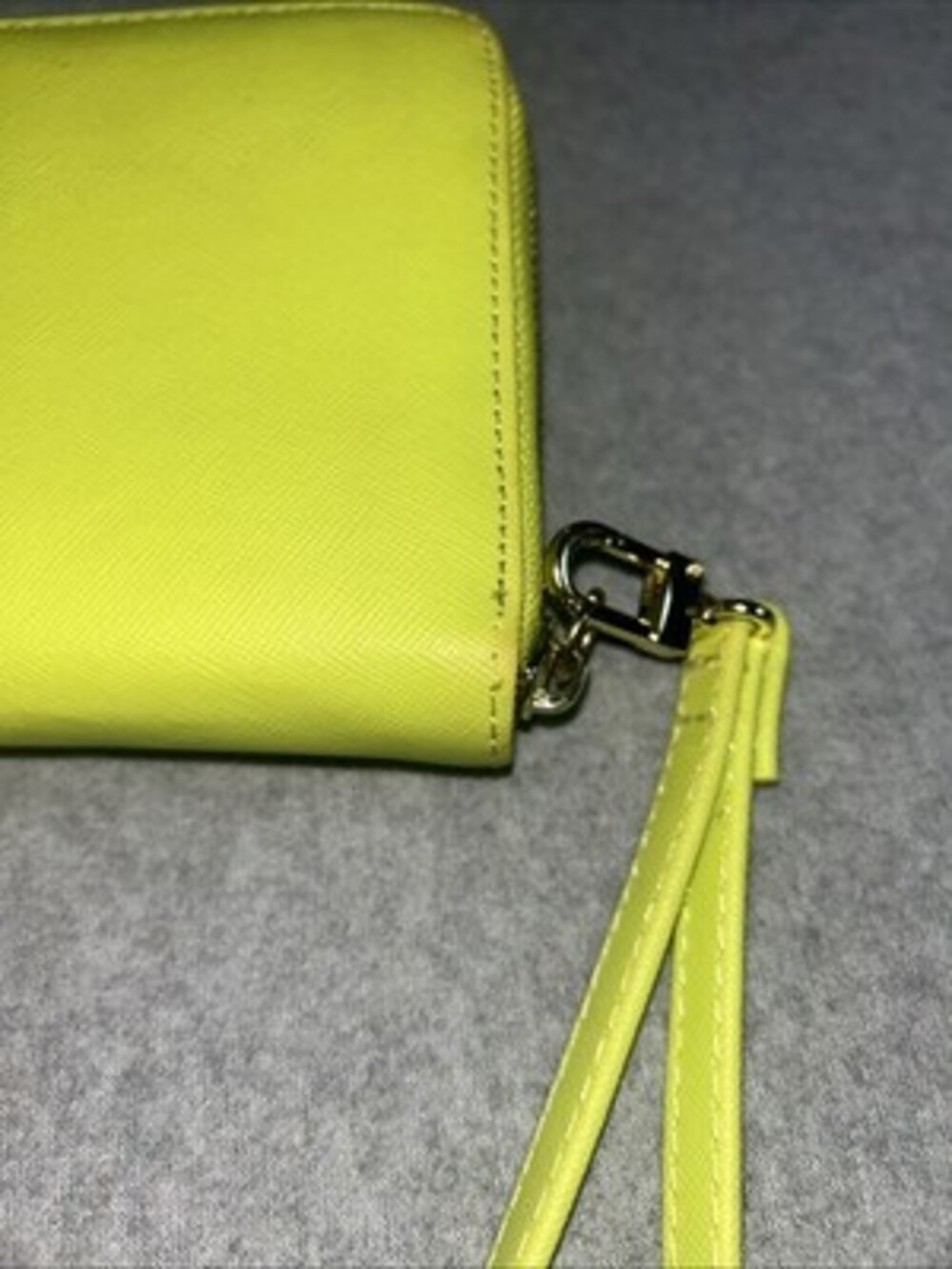 BETSEY JOHNSON WRISTLET WRIST BAG CLUTCH WALLET PURSE XOZIPP YELLOW/GREEN - Picture 8 of 11
